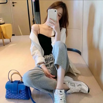 榆木湖边的房子